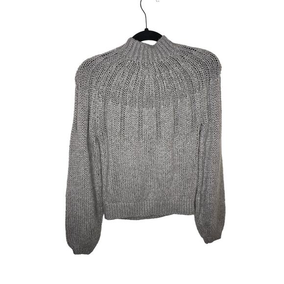 Abercrombie & Fitch Soft Beige Balloon Sleeve Cable Knit Sweater Womens Small - Picture 5 of 6